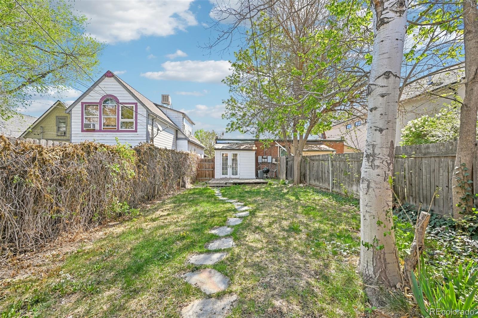 3275 Perry Street