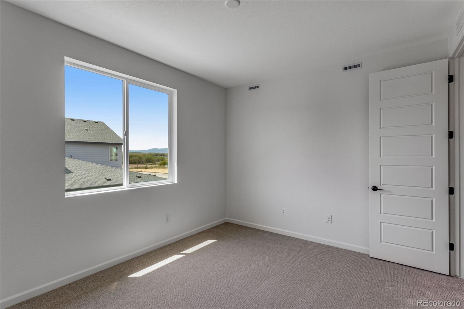 1415 Great Western Drive