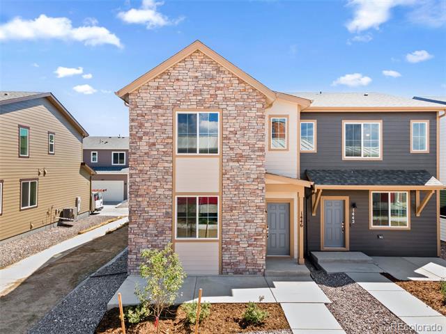 1446 Coral Place