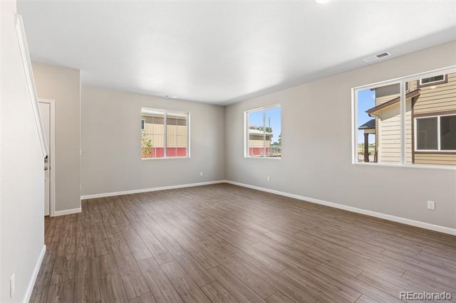 1446 Coral Place