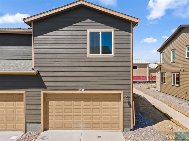 1446 Coral Place
