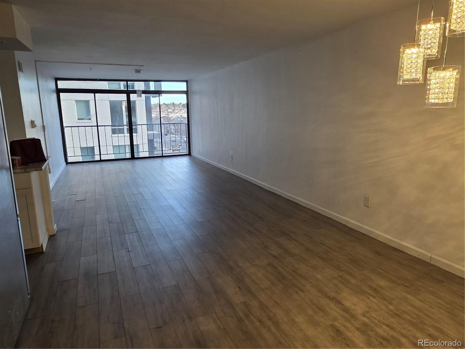 2 Adams Street Unit: 608