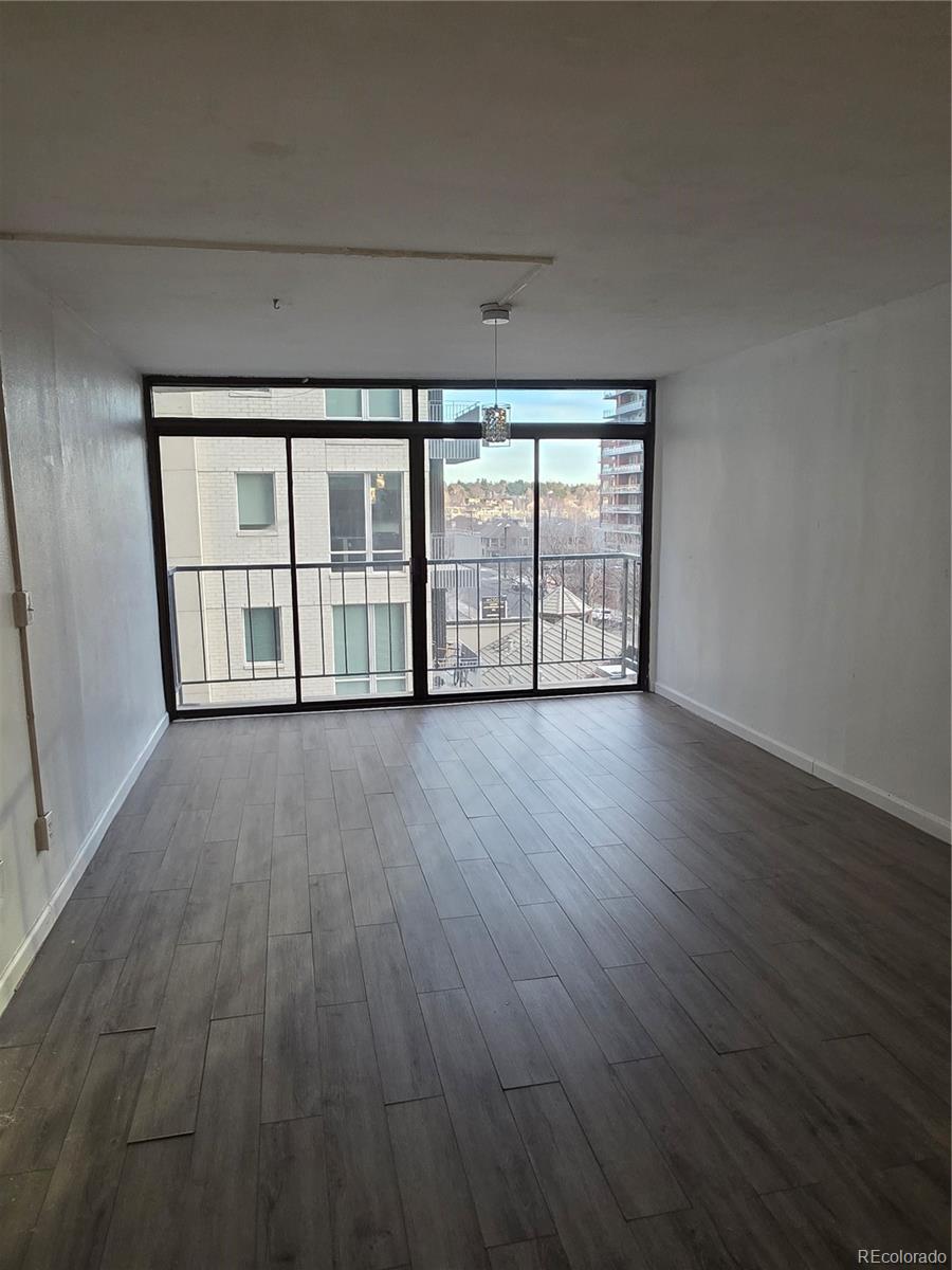 2 Adams Street Unit: 608