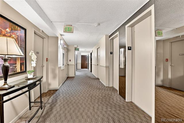 2 Adams Street Unit: 608