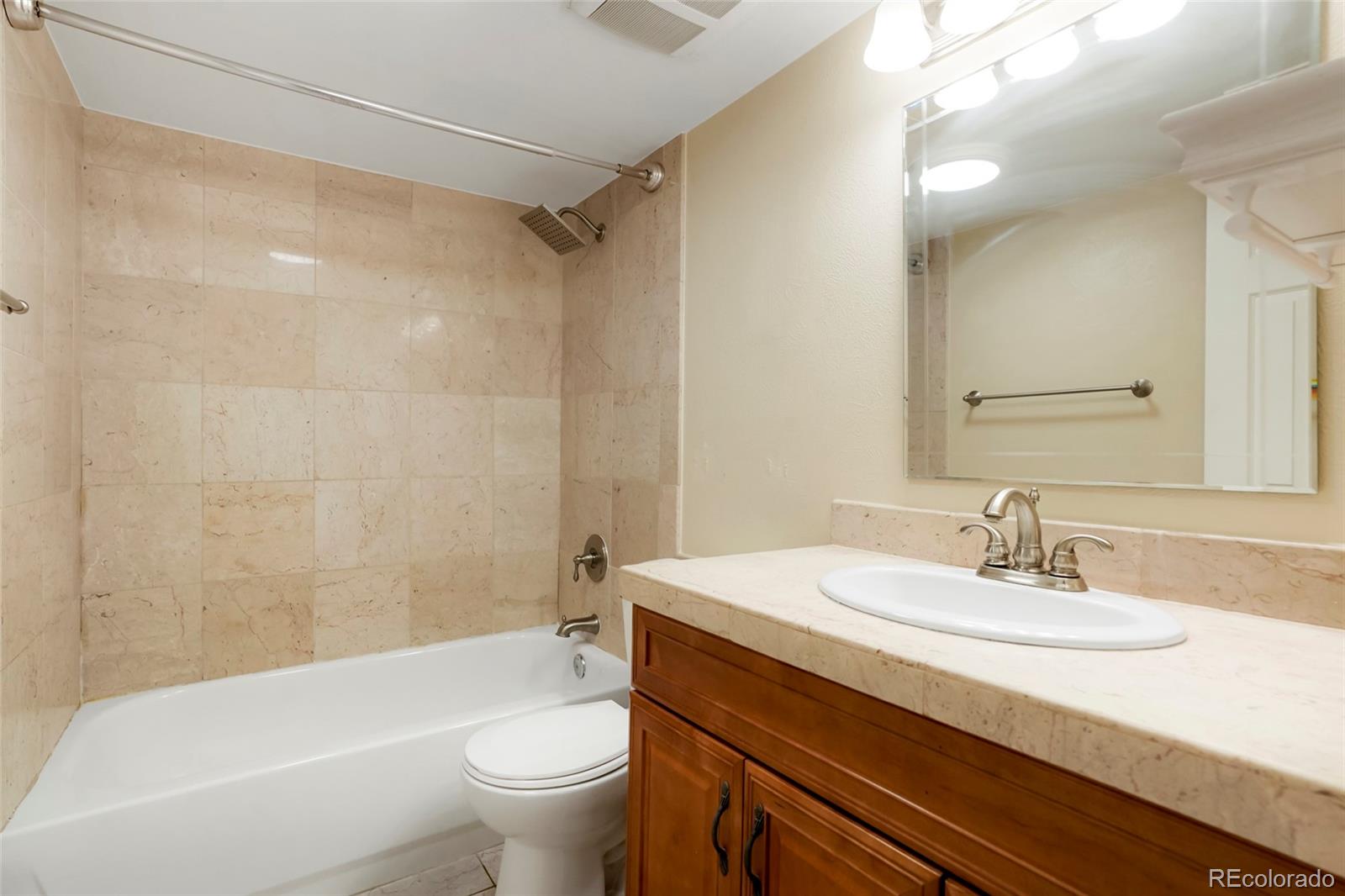 7665 E Eastman Avenue Unit: 302B