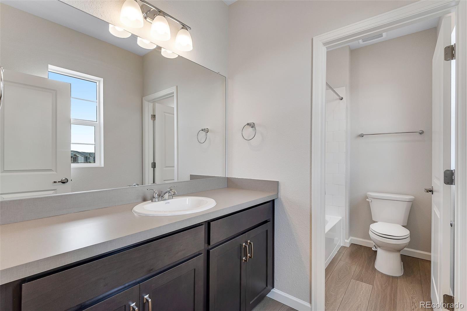 10661 Reunion Parkway