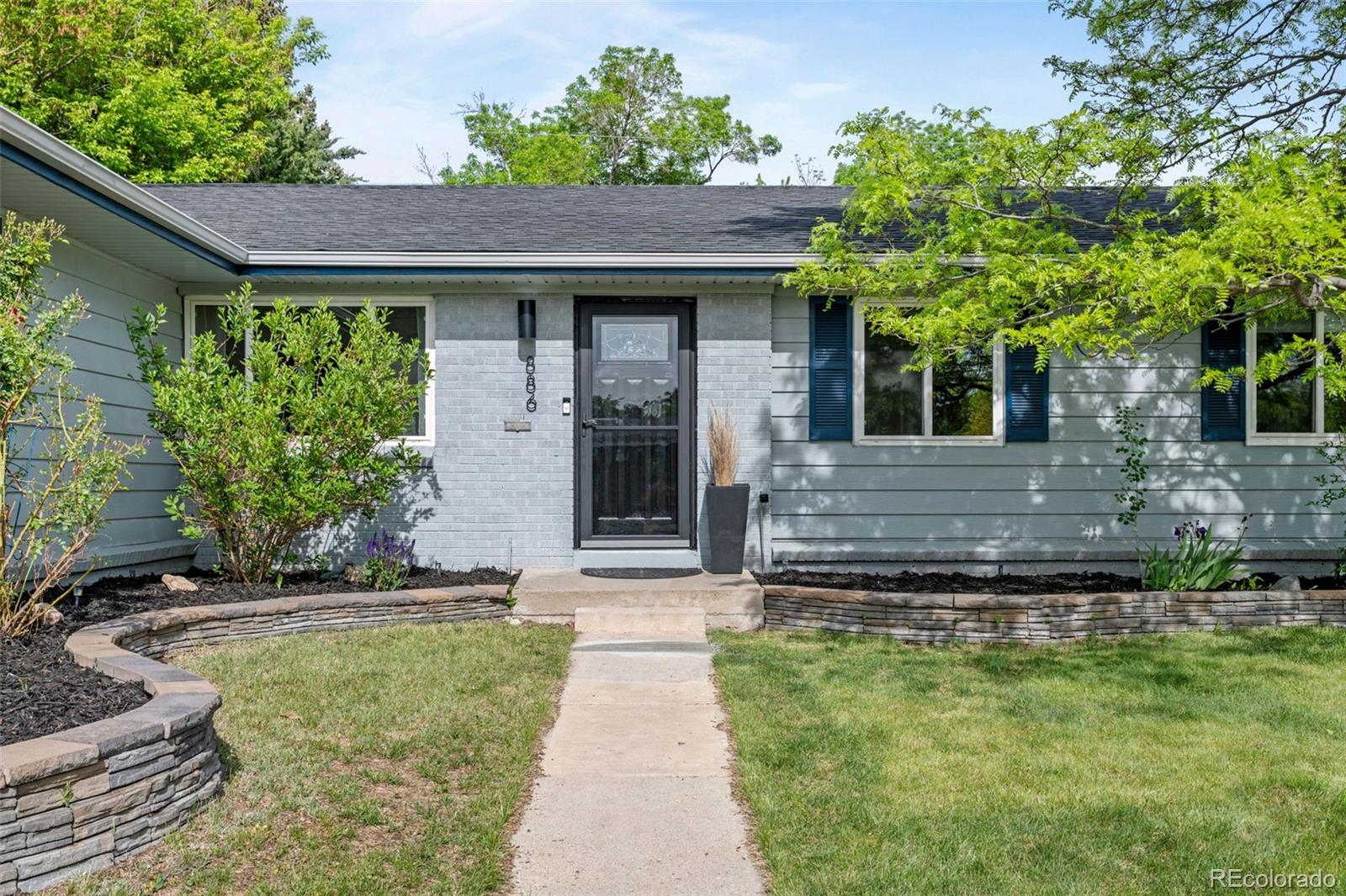 886 S Jersey Street