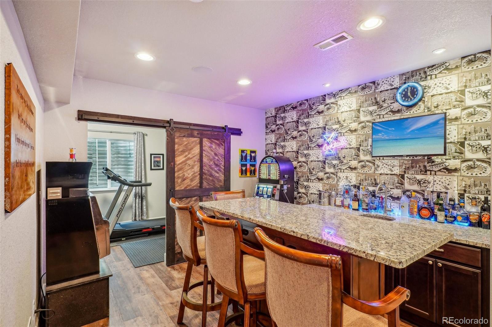 7565 S Quantock Court