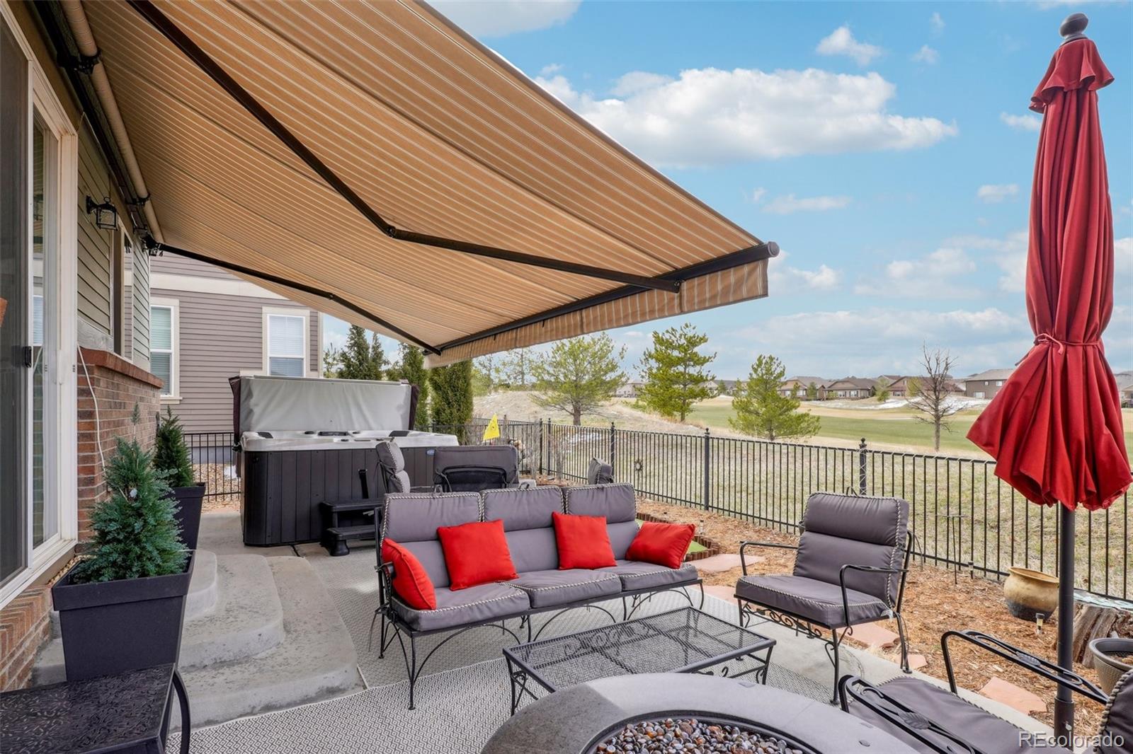 7565 S Quantock Court