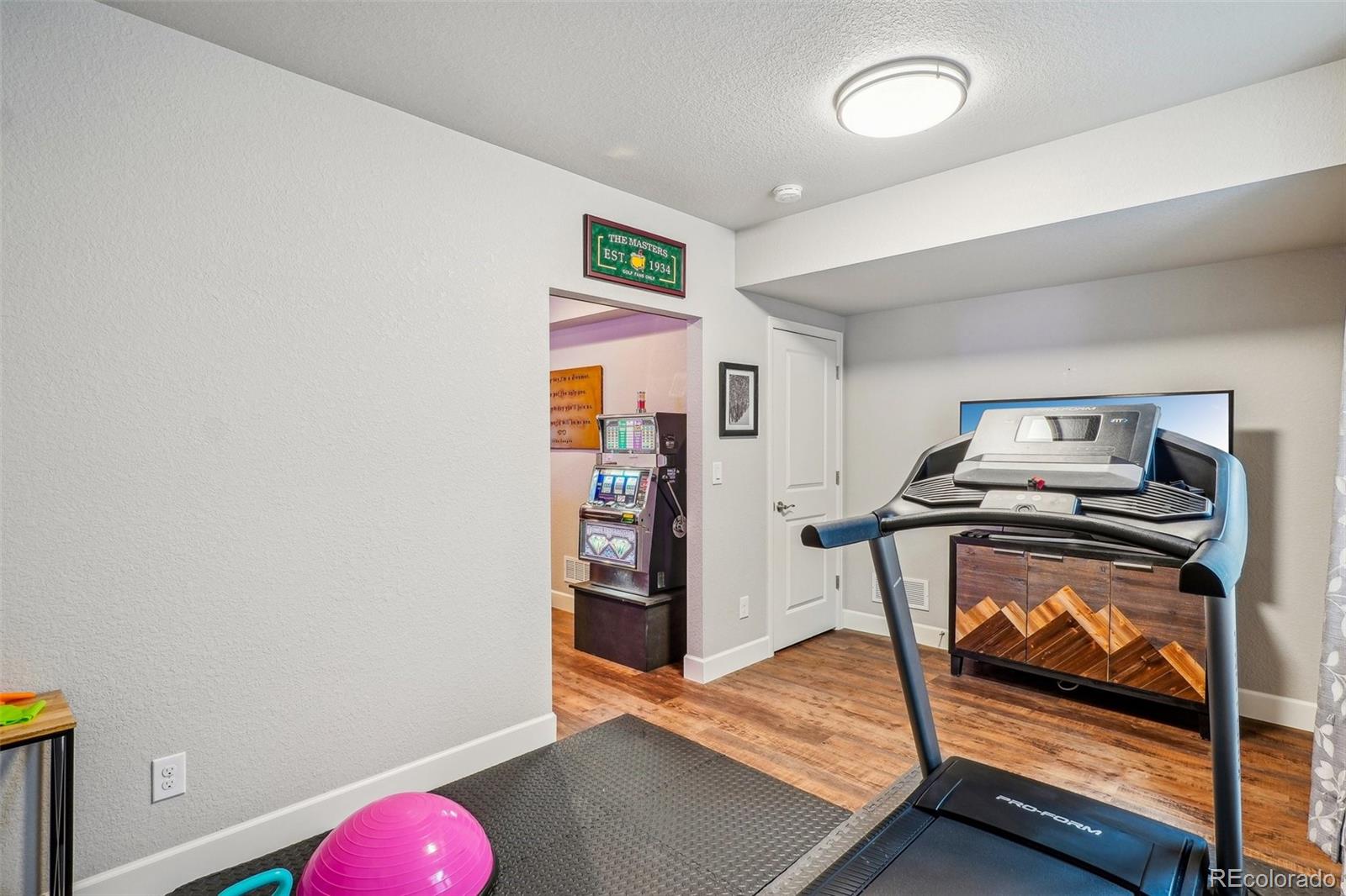 7565 S Quantock Court