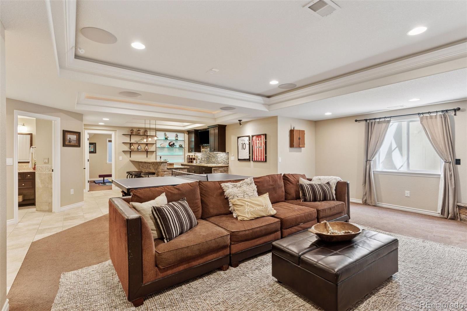 228 Maplehurst Point