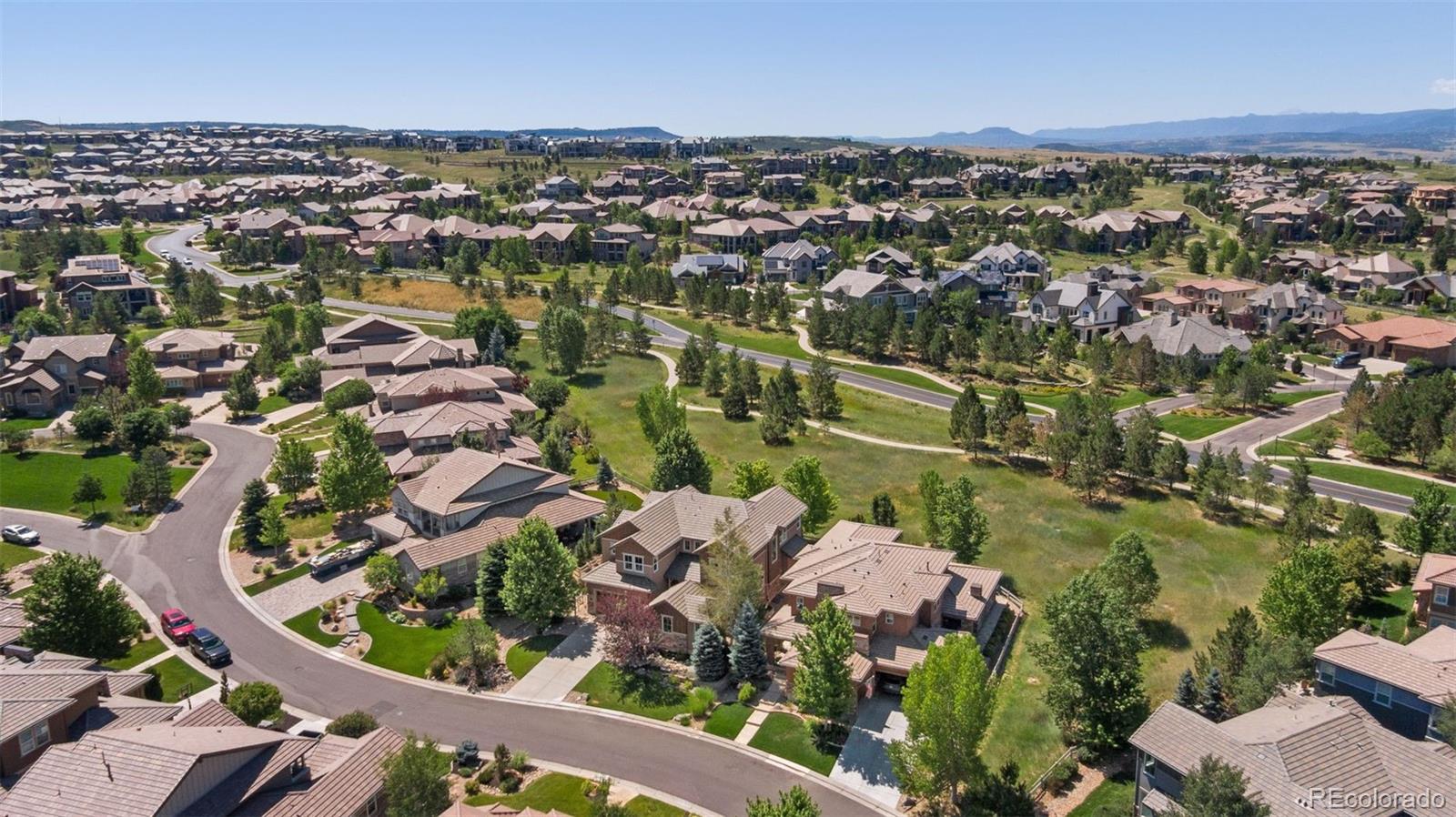 228 Maplehurst Point