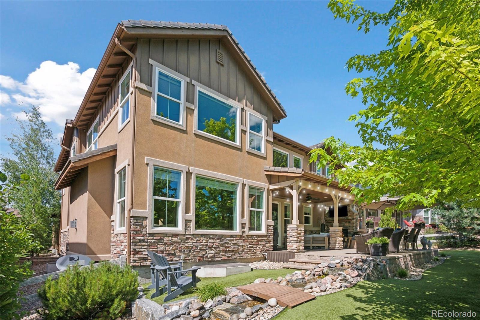 228 Maplehurst Point