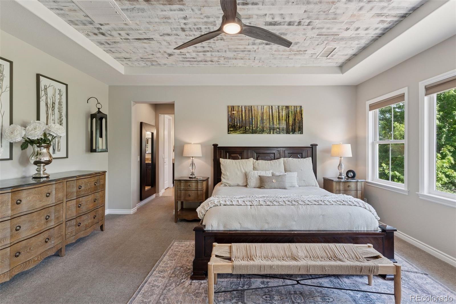 228 Maplehurst Point