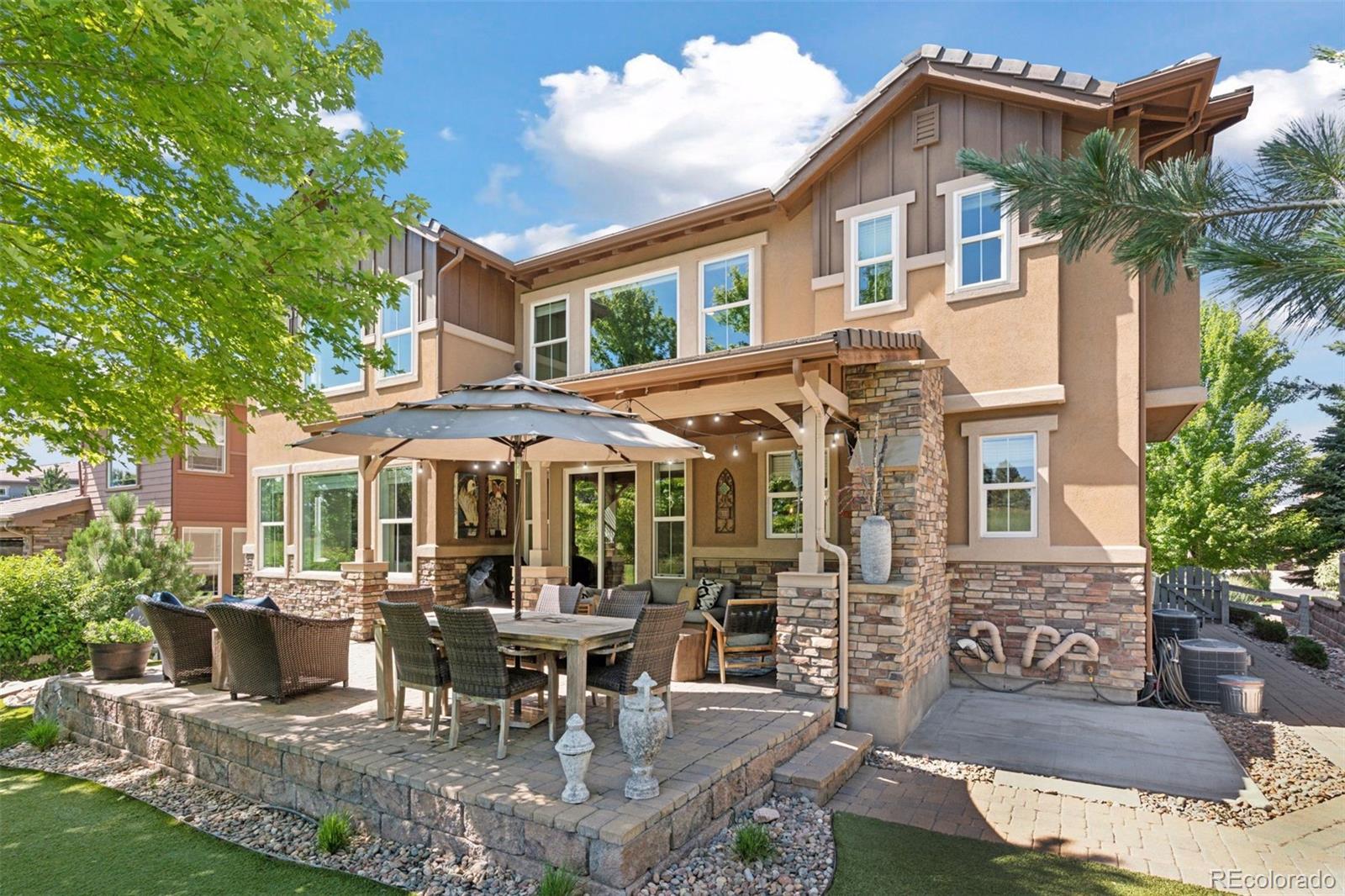 228 Maplehurst Point