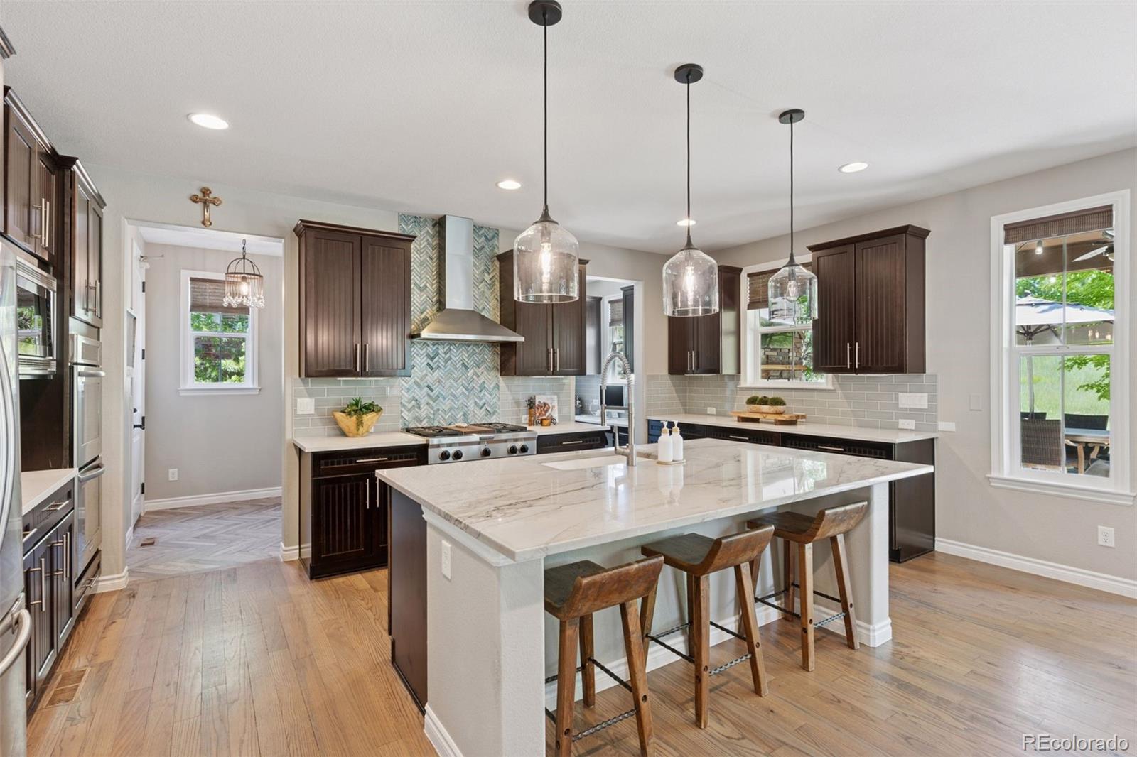 228 Maplehurst Point