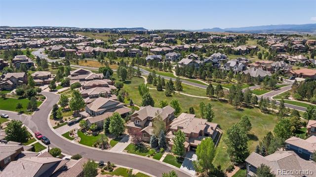 228 Maplehurst Point