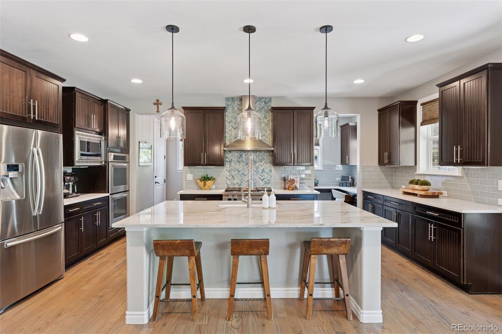 228 Maplehurst Point