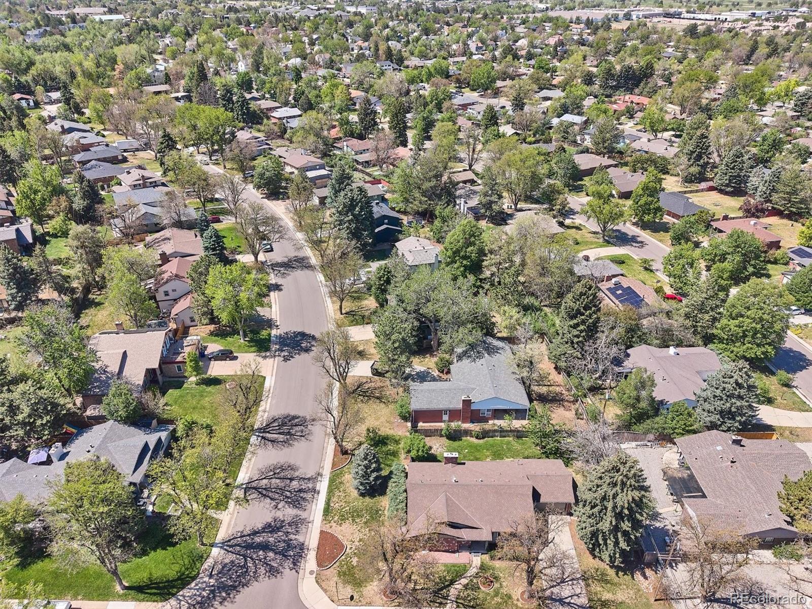 385 Oakland Street