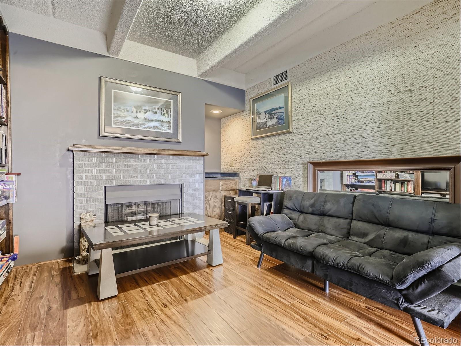 7877 E Mississippi Avenue Unit: 1501