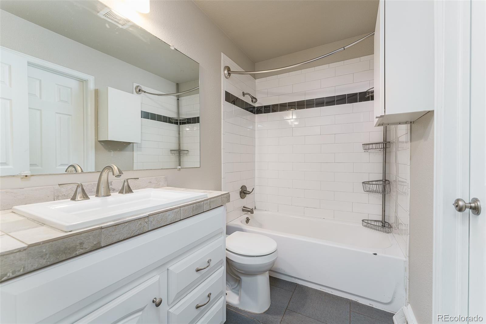 6650 E Arizona Avenue Unit: 125