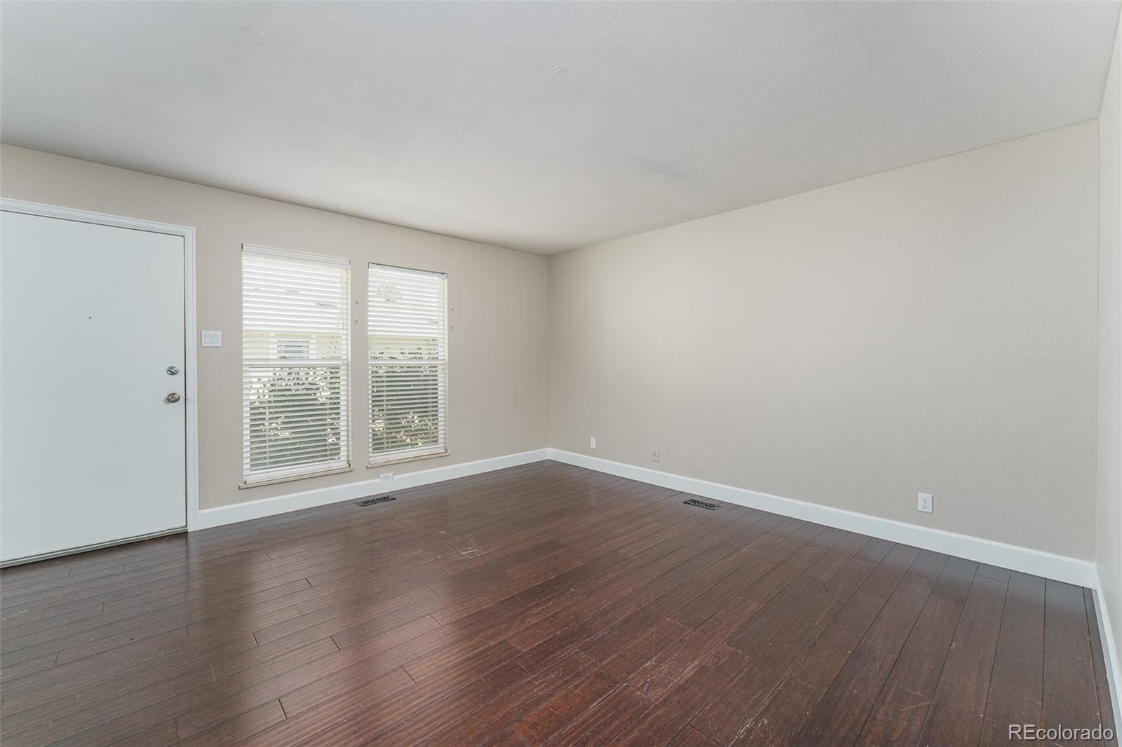 6650 E Arizona Avenue Unit: 125