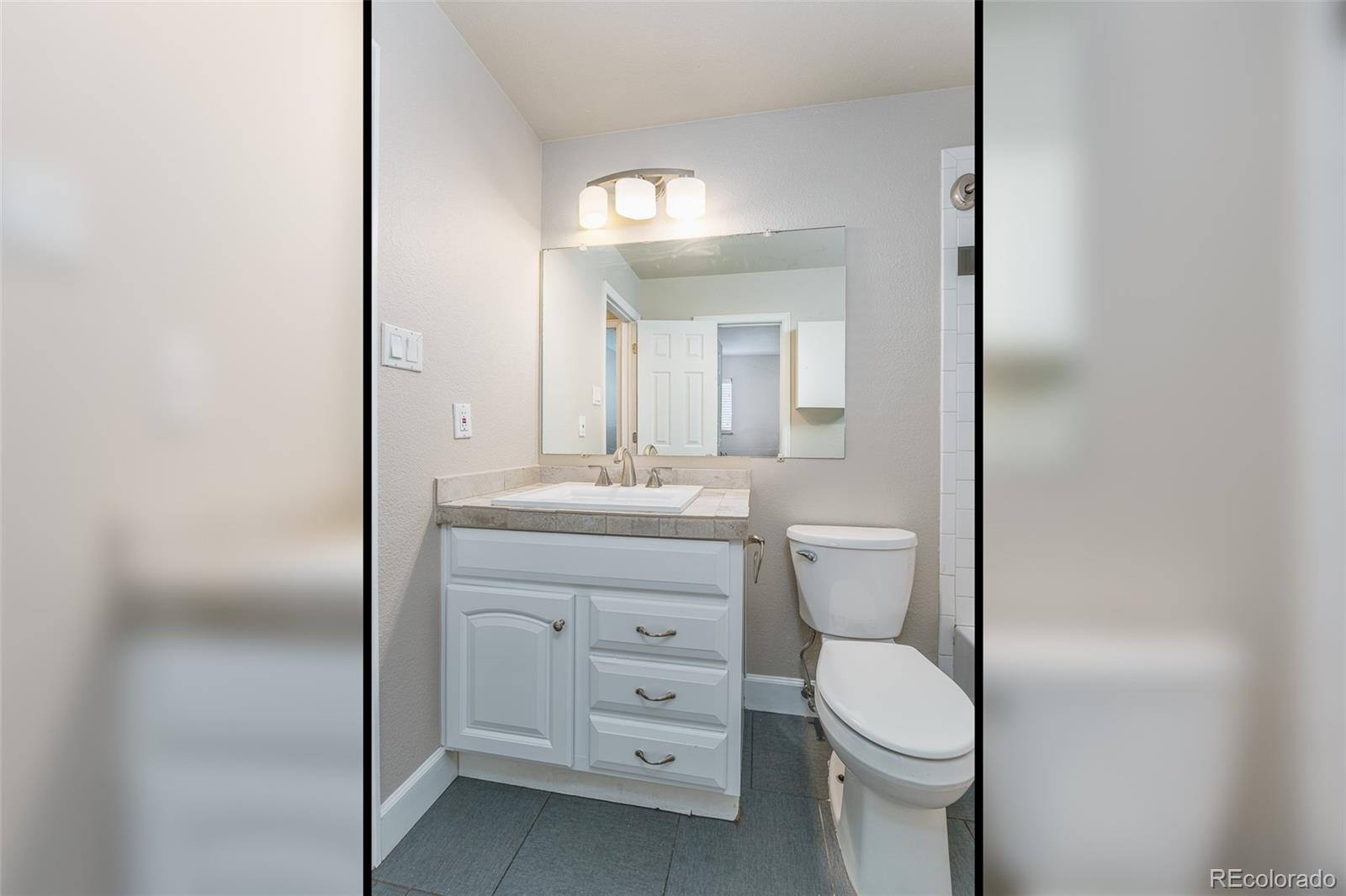6650 E Arizona Avenue Unit: 125