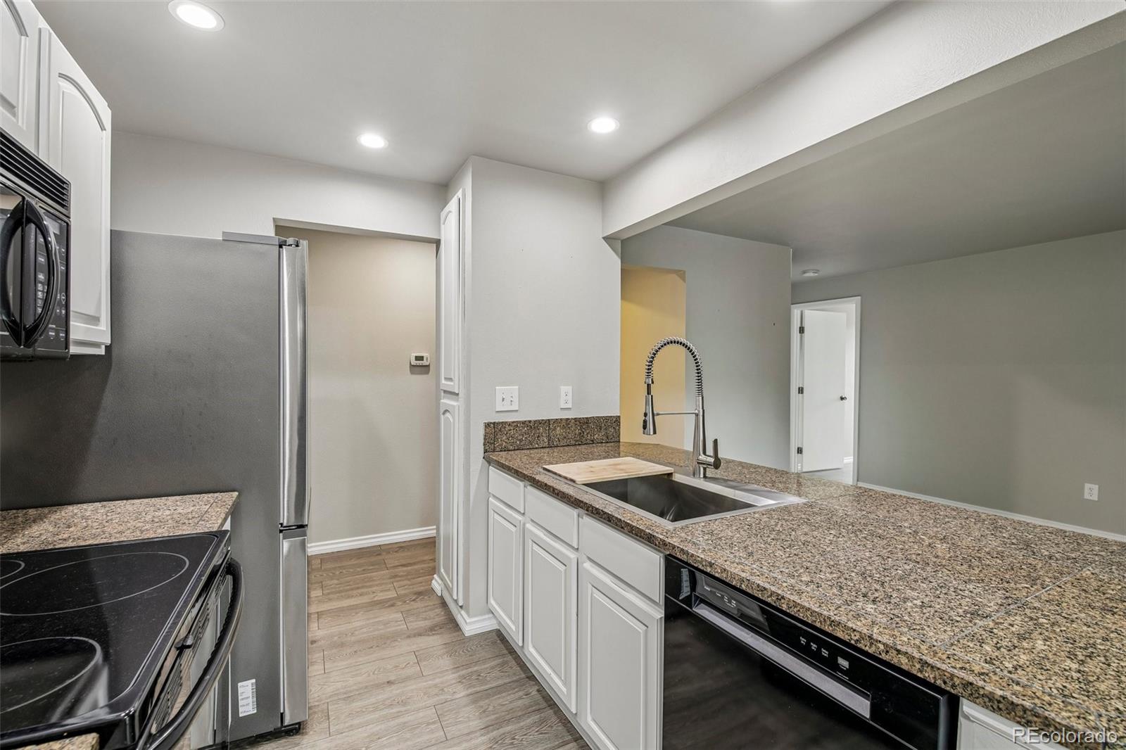 5565 W 76th Avenue Unit: 1218