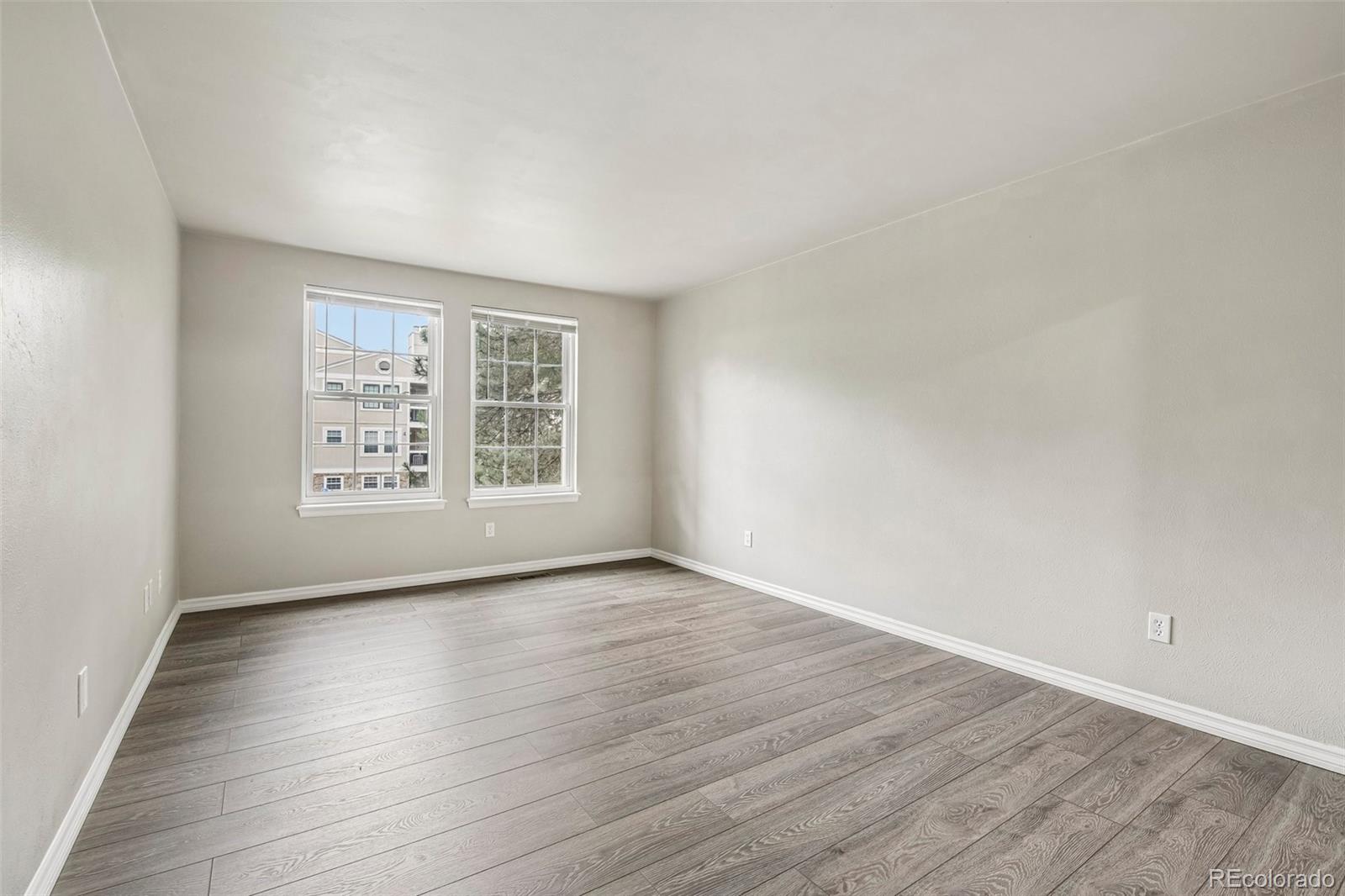 5565 W 76th Avenue Unit: 1218