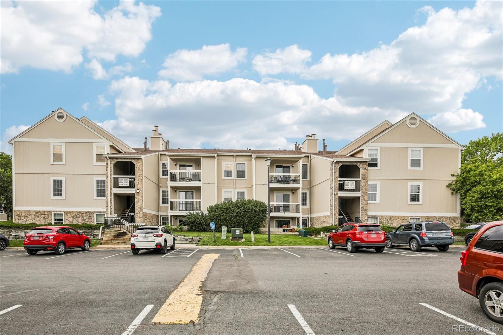 5565 W 76th Avenue Unit: 1218