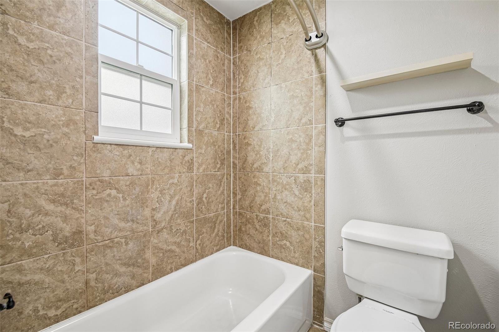 5565 W 76th Avenue Unit: 1218