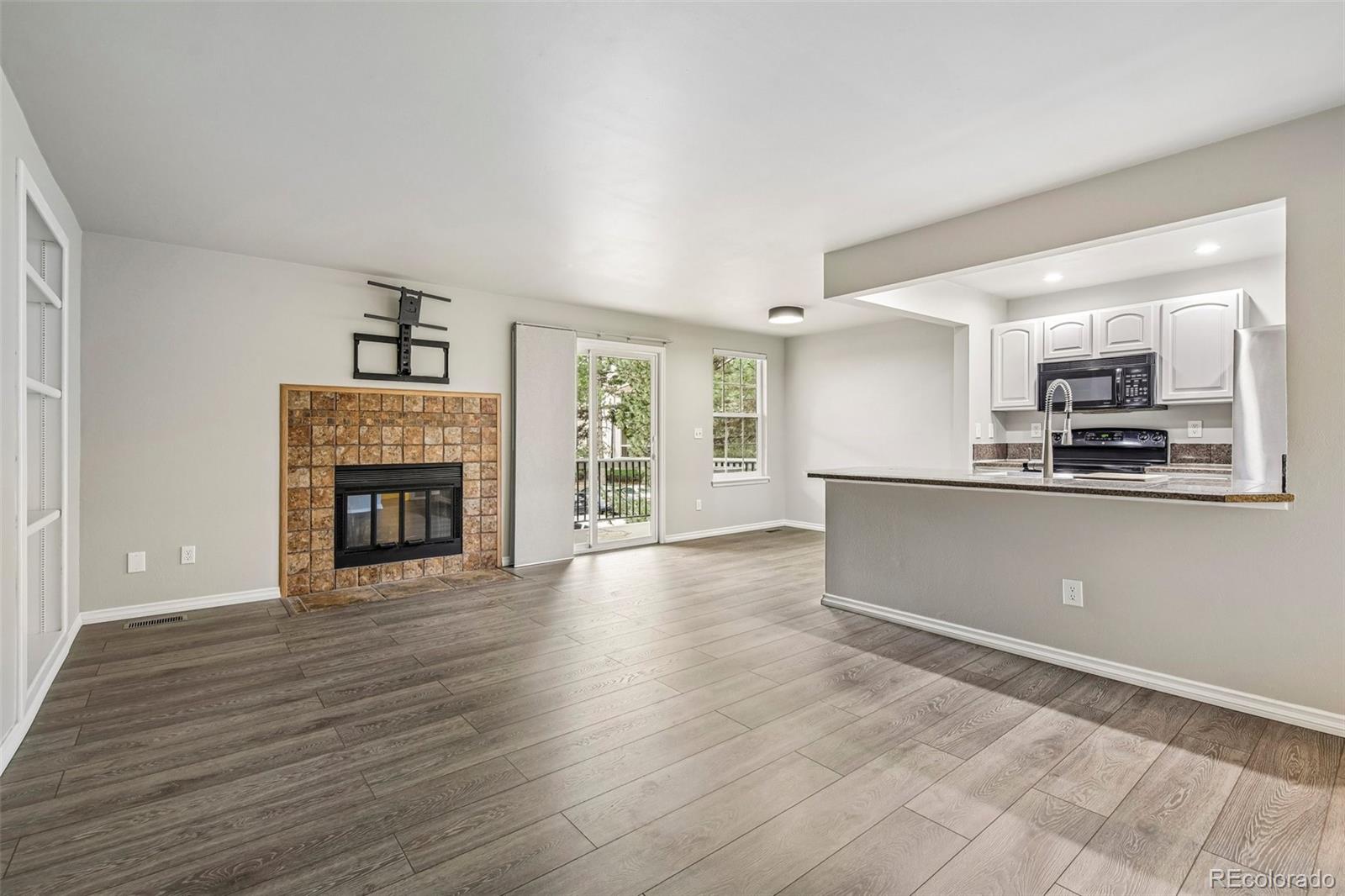 5565 W 76th Avenue Unit: 1218