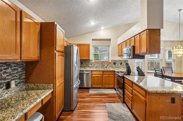 12147 W Crestline Drive