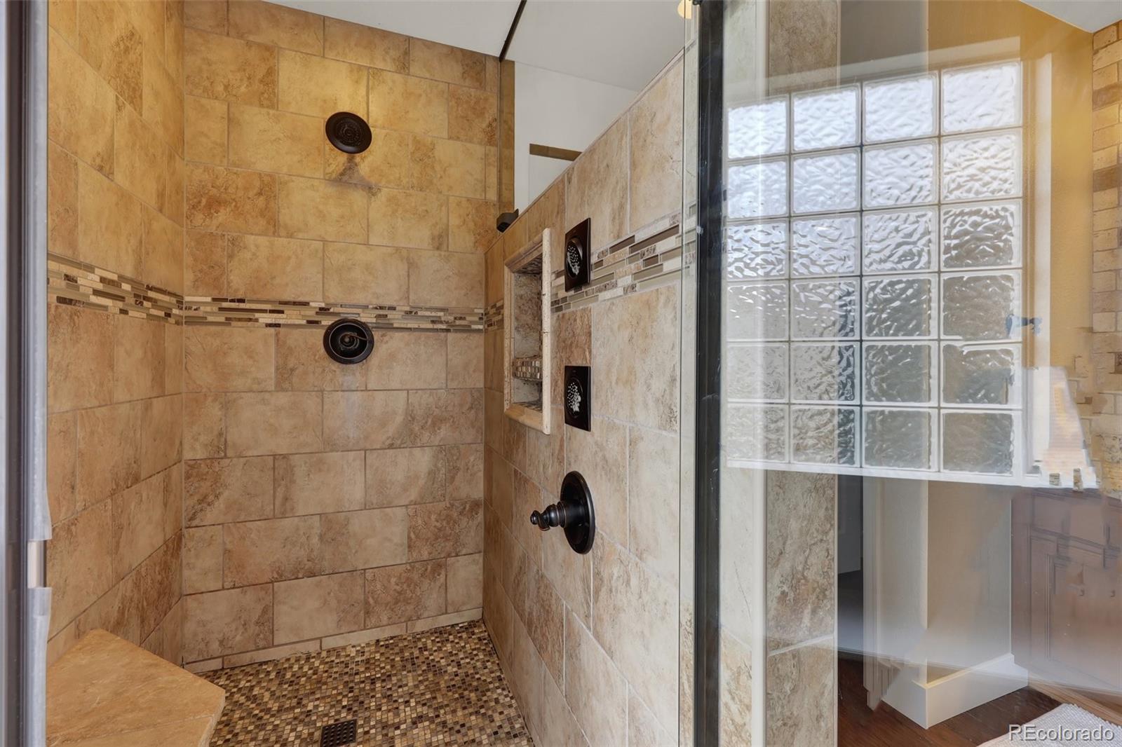 4763 Laurelglen Lane