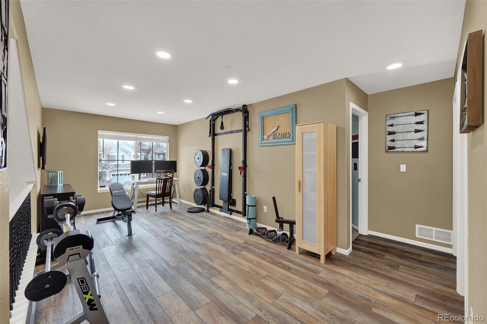 4763 Laurelglen Lane