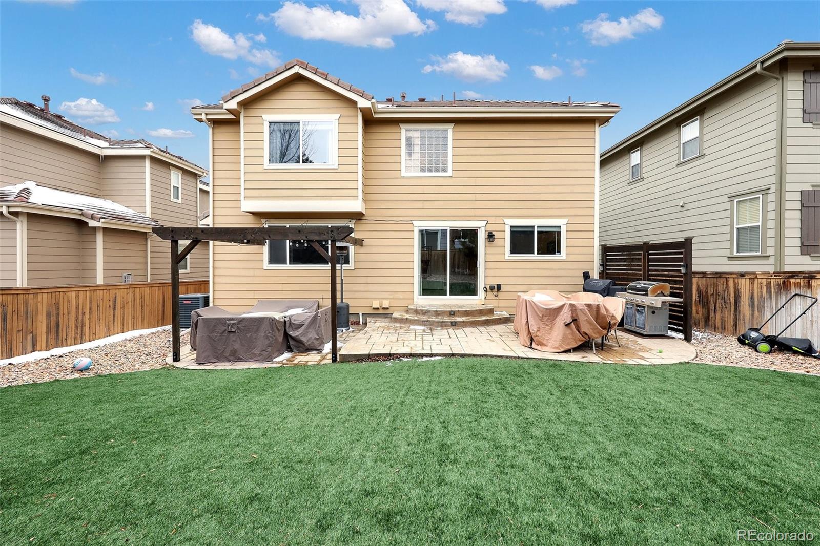 4763 Laurelglen Lane