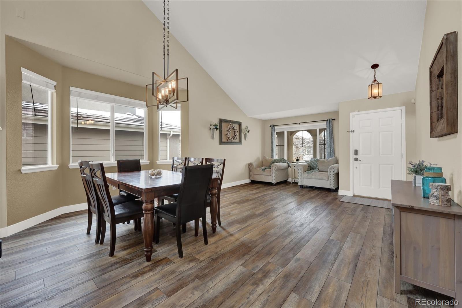 4763 Laurelglen Lane