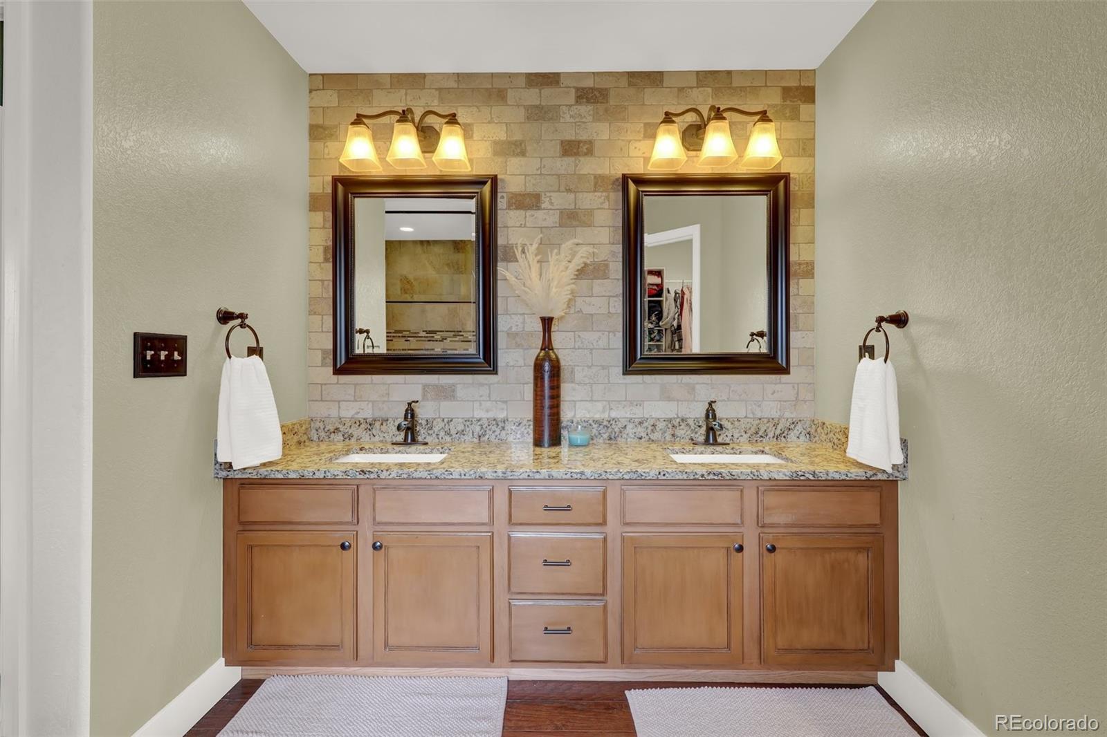 4763 Laurelglen Lane