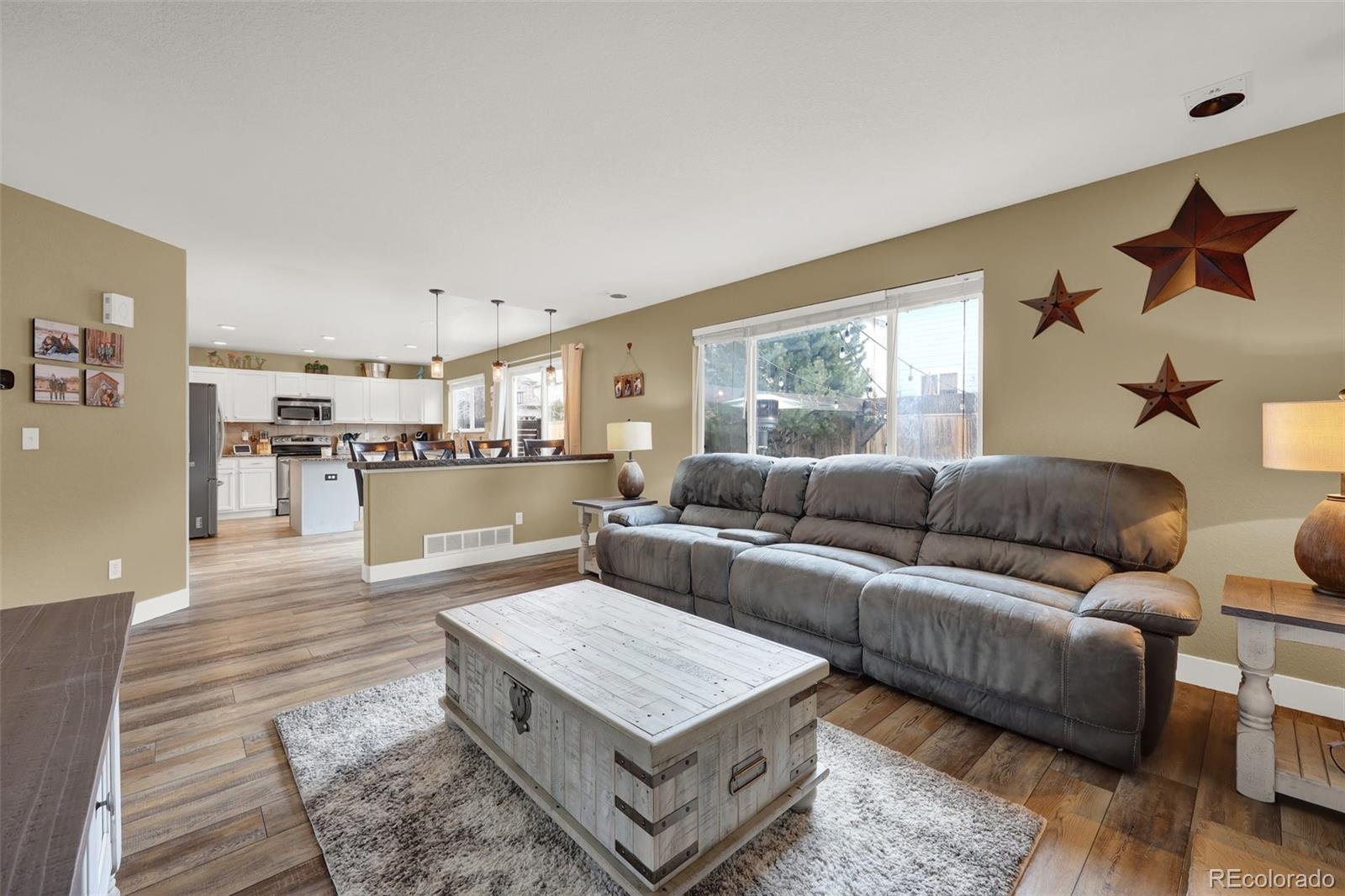 4763 Laurelglen Lane