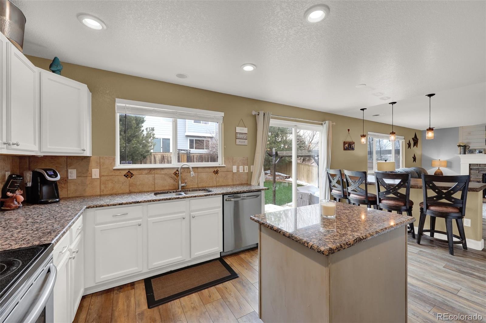 4763 Laurelglen Lane