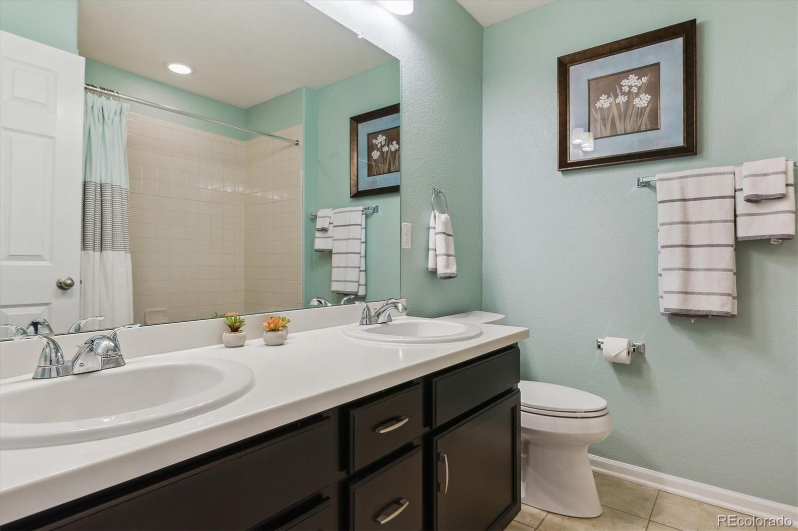 13822 Worthington Place