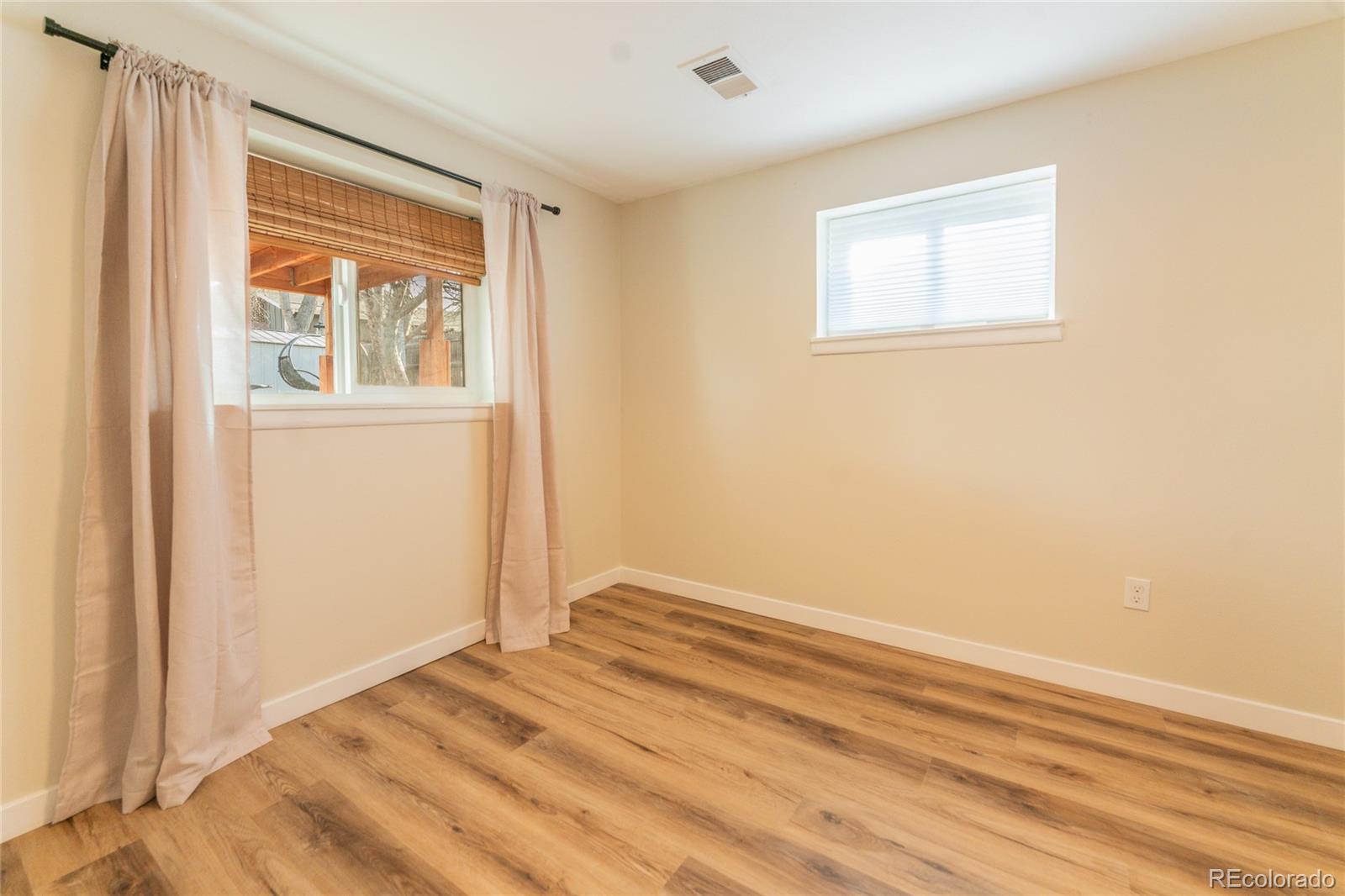 6600 W 74th Place