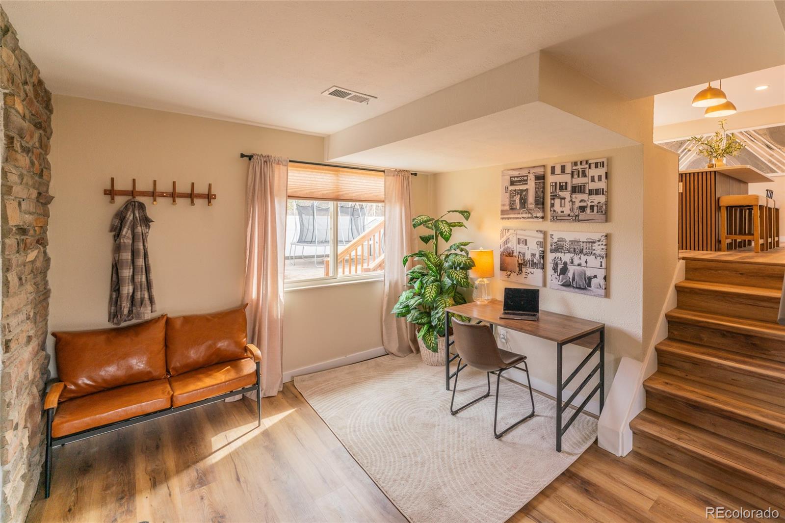 6600 W 74th Place