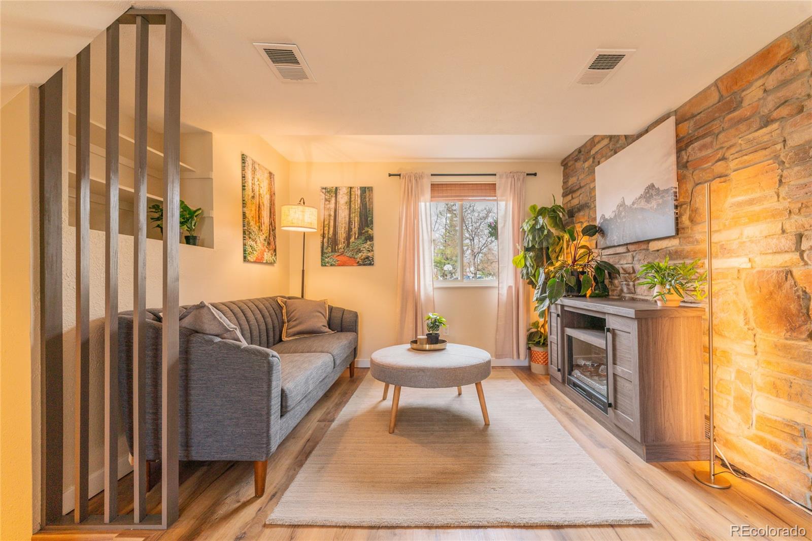 6600 W 74th Place