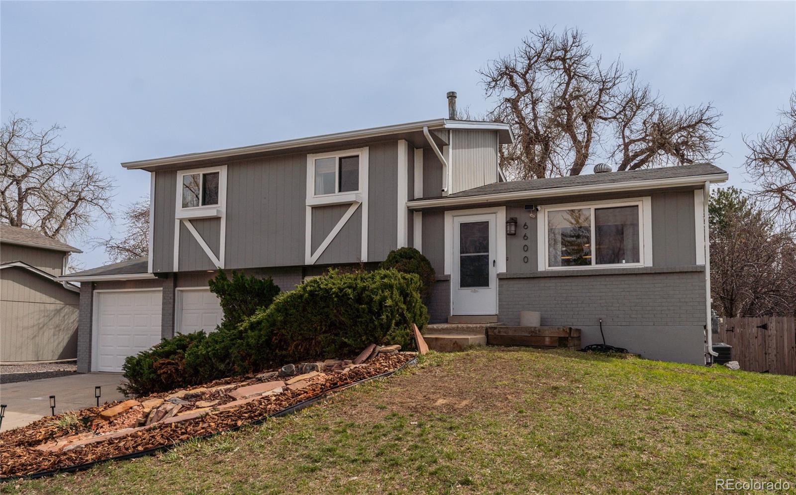 6600 W 74th Place