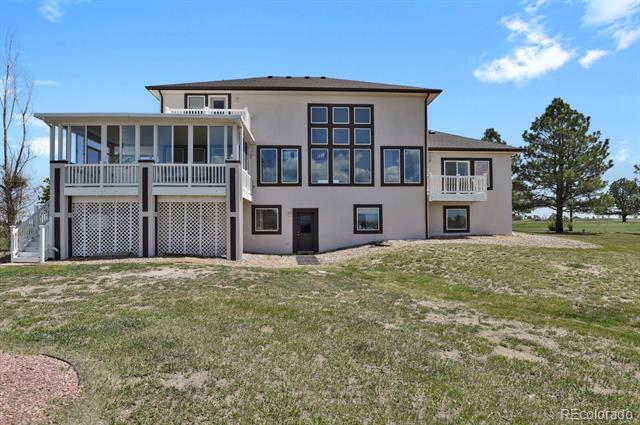 897 E Rim Road
