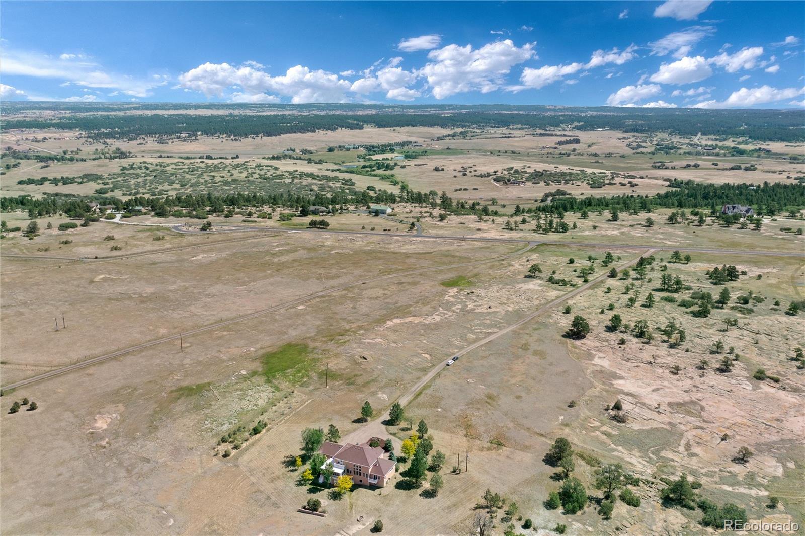 897 E Rim Road