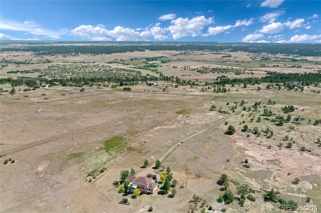 897 E Rim Road