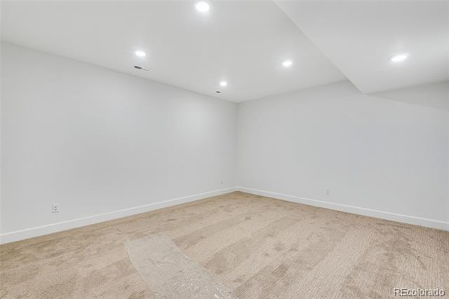 6858 Oak Canyon Circle