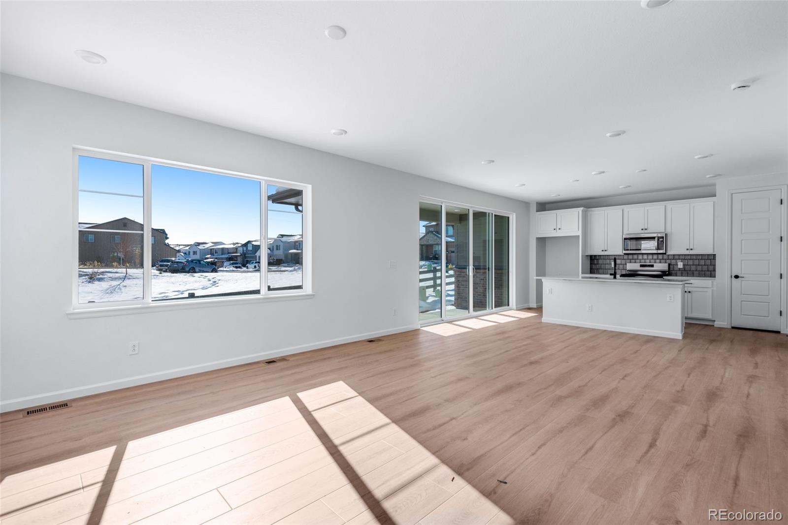 6858 Oak Canyon Circle